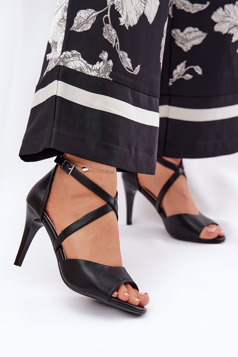 Sandali con tacco model 211369 Step in style