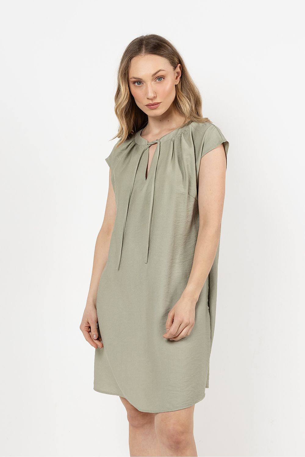 Vestito da giorno model 212242 awama