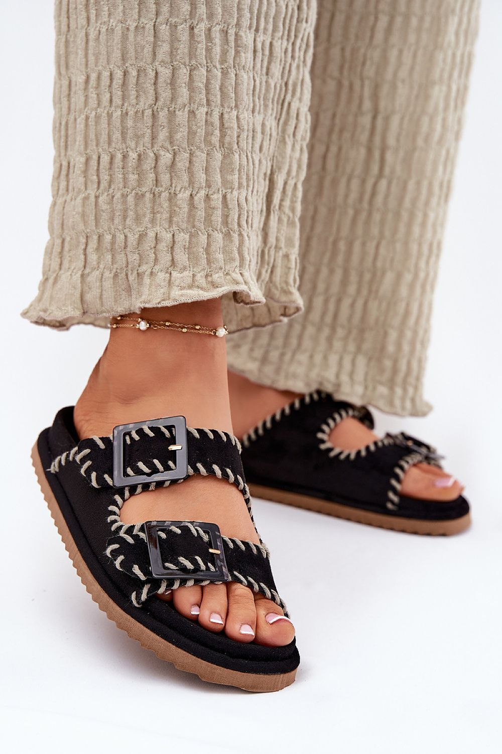 ciabatte model 213959 Step in style