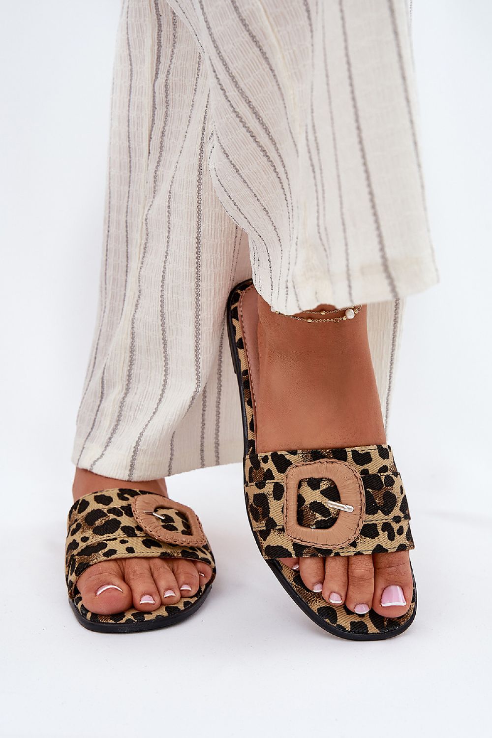 ciabatte model 213966 Step in style