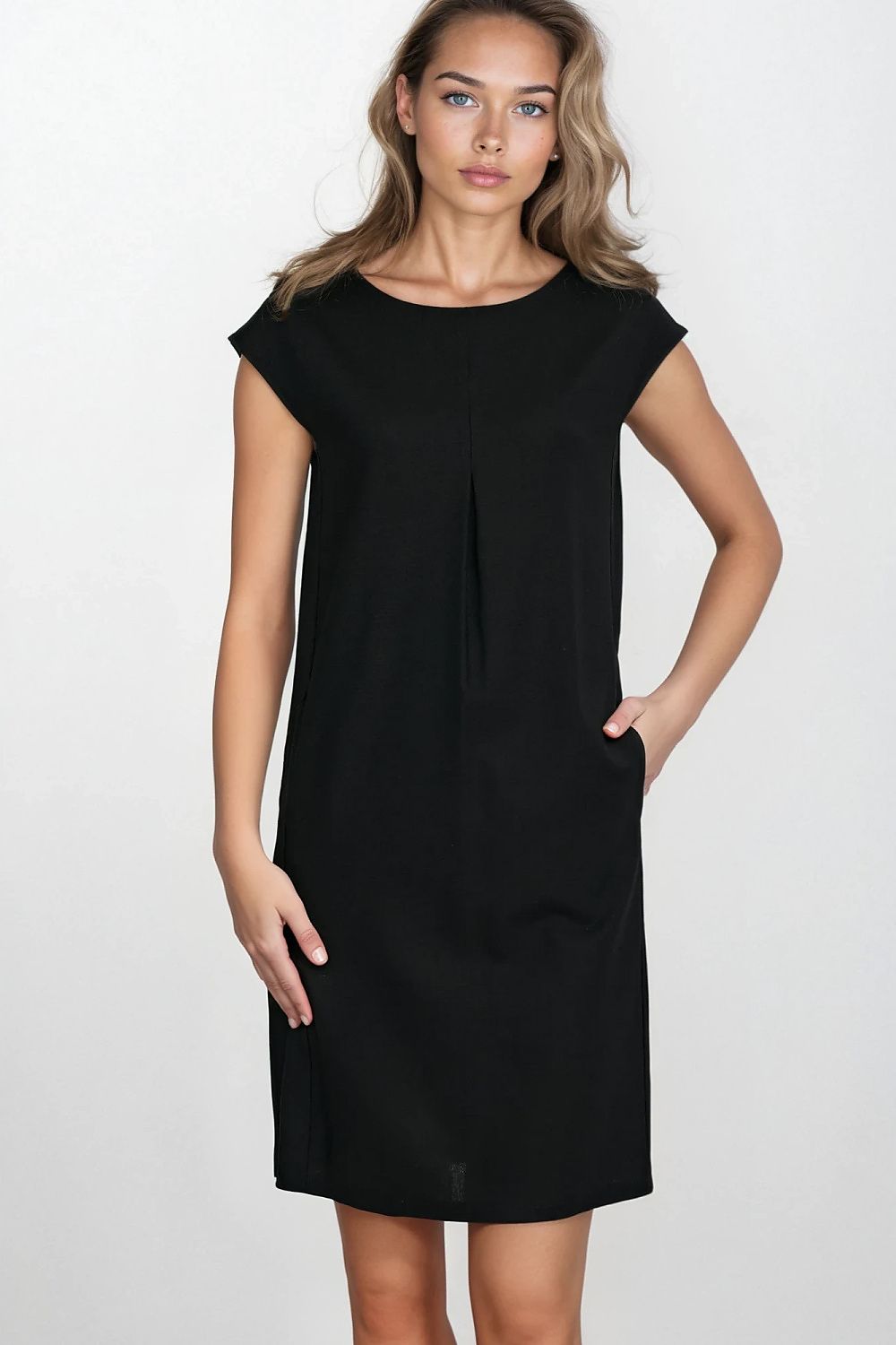 Vestito da giorno model 213976 Nife