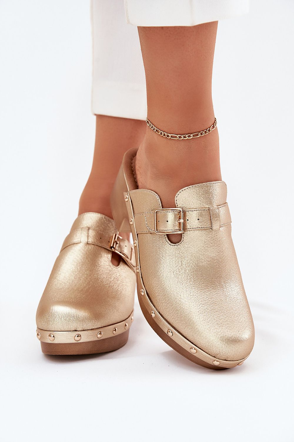 ciabatte model 214125 Step in style