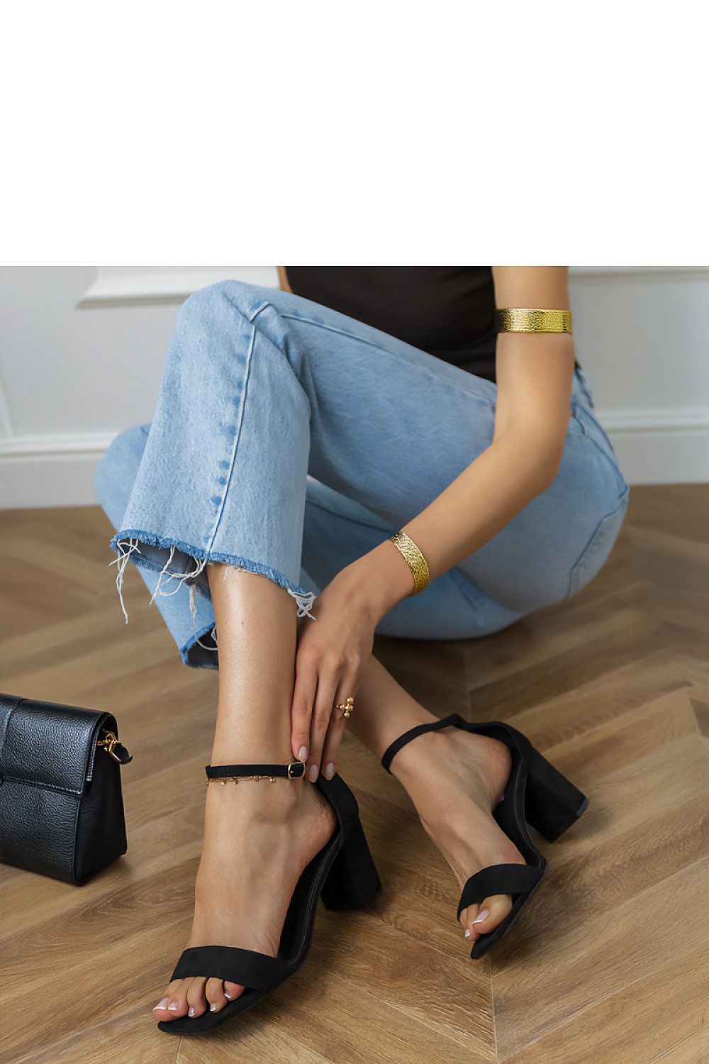 Sandali con tacco model 214592 PRIMO