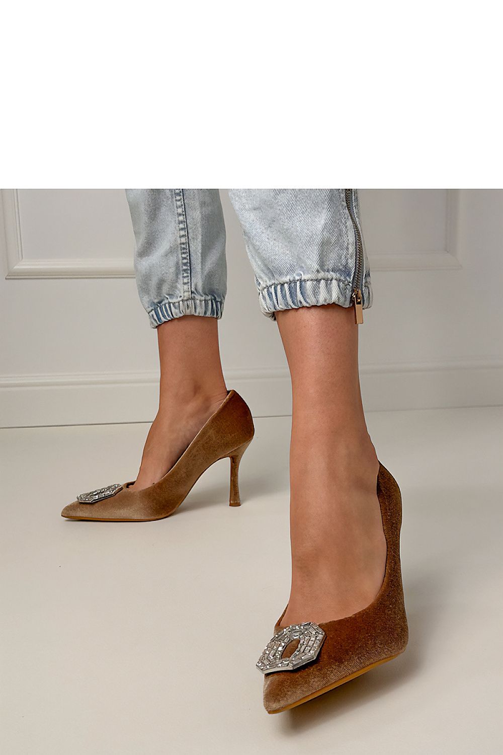 Scarpe con tacco a spillo model 215093 PRIMO