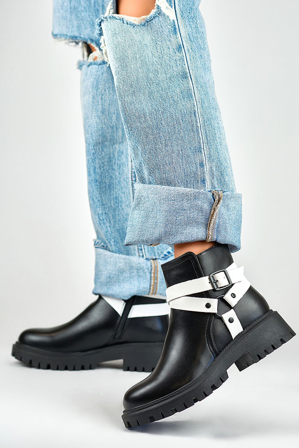 Scarpe con tacco model 184629 PRIMO