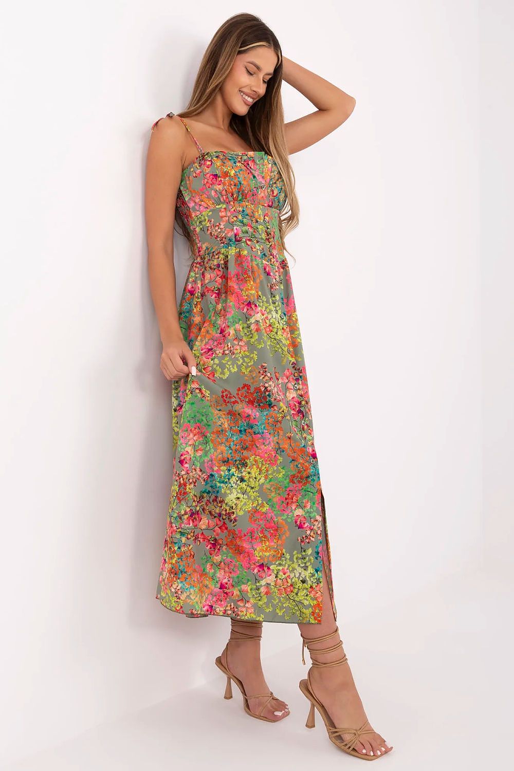  Vestito da giorno model 213230 Italy Moda 
