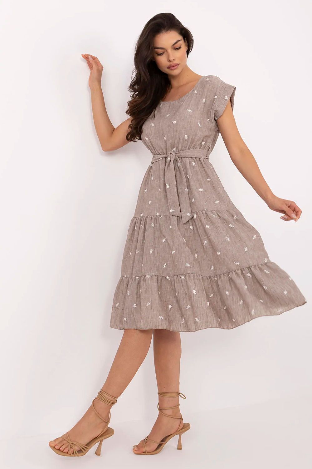 Vestito da giorno model 213602 Italy Moda 