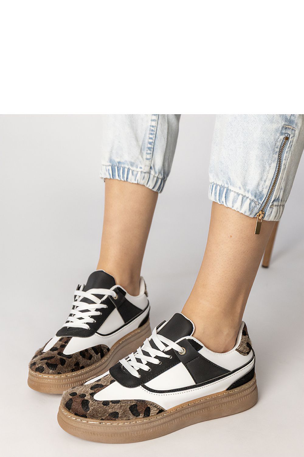  Scarpe spportive model 213761 PRIMO 