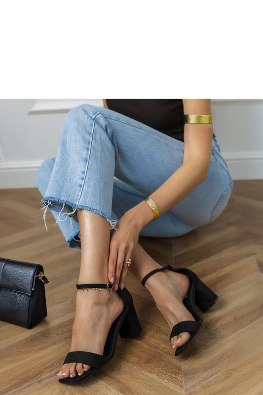  Sandali con tacco model 214592 PRIMO 
