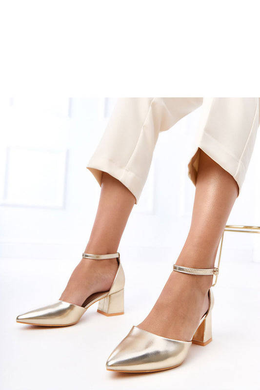  Scarpe con tacco largo model 215588 PRIMO 