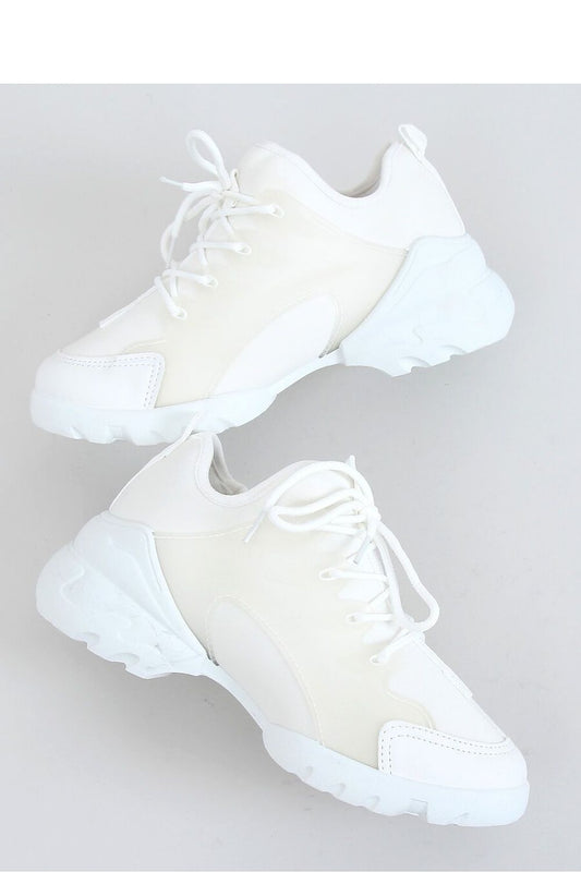  Scarpe sportive model 151546 Inello 