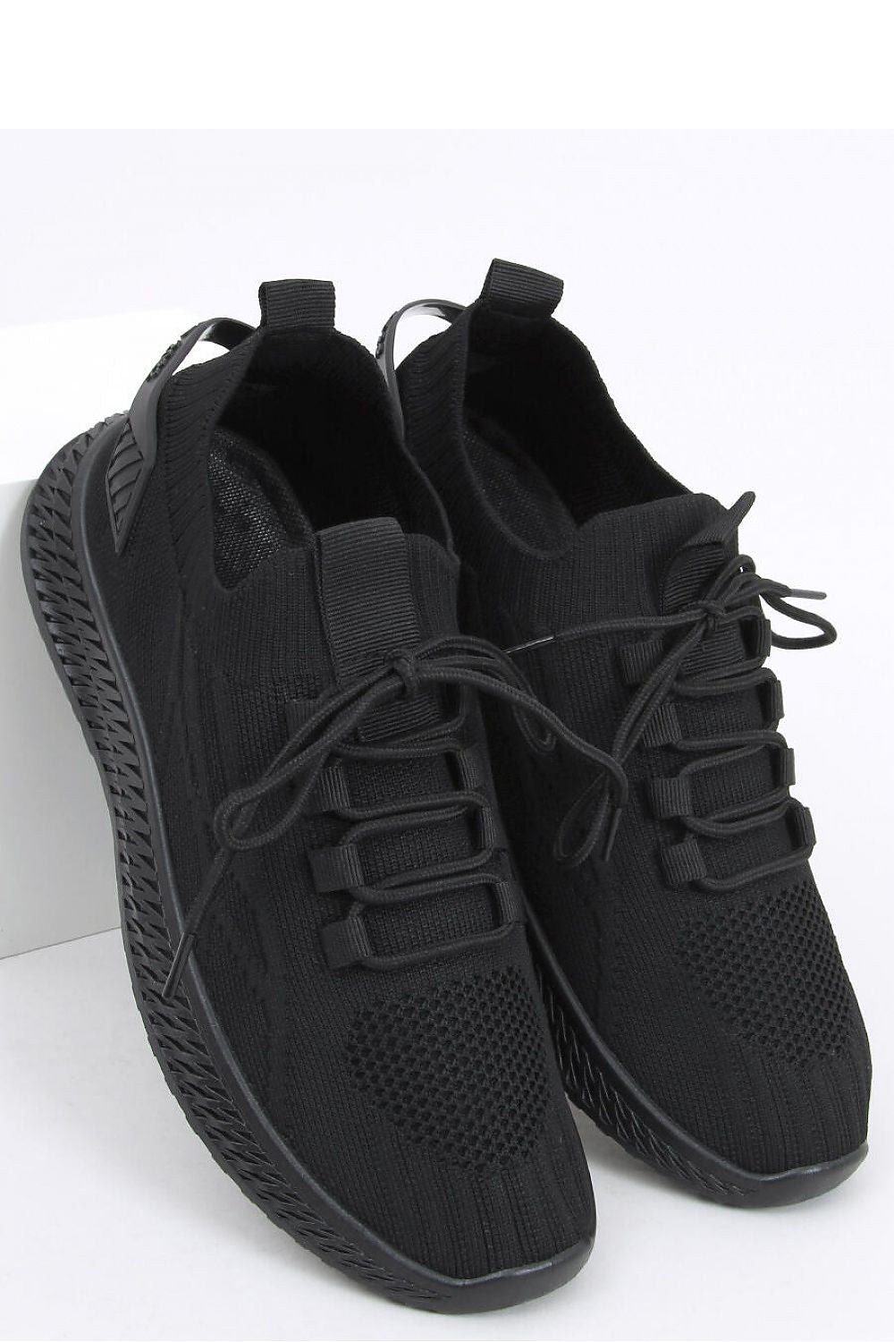 Scarpe sportive model 163527 Inello 