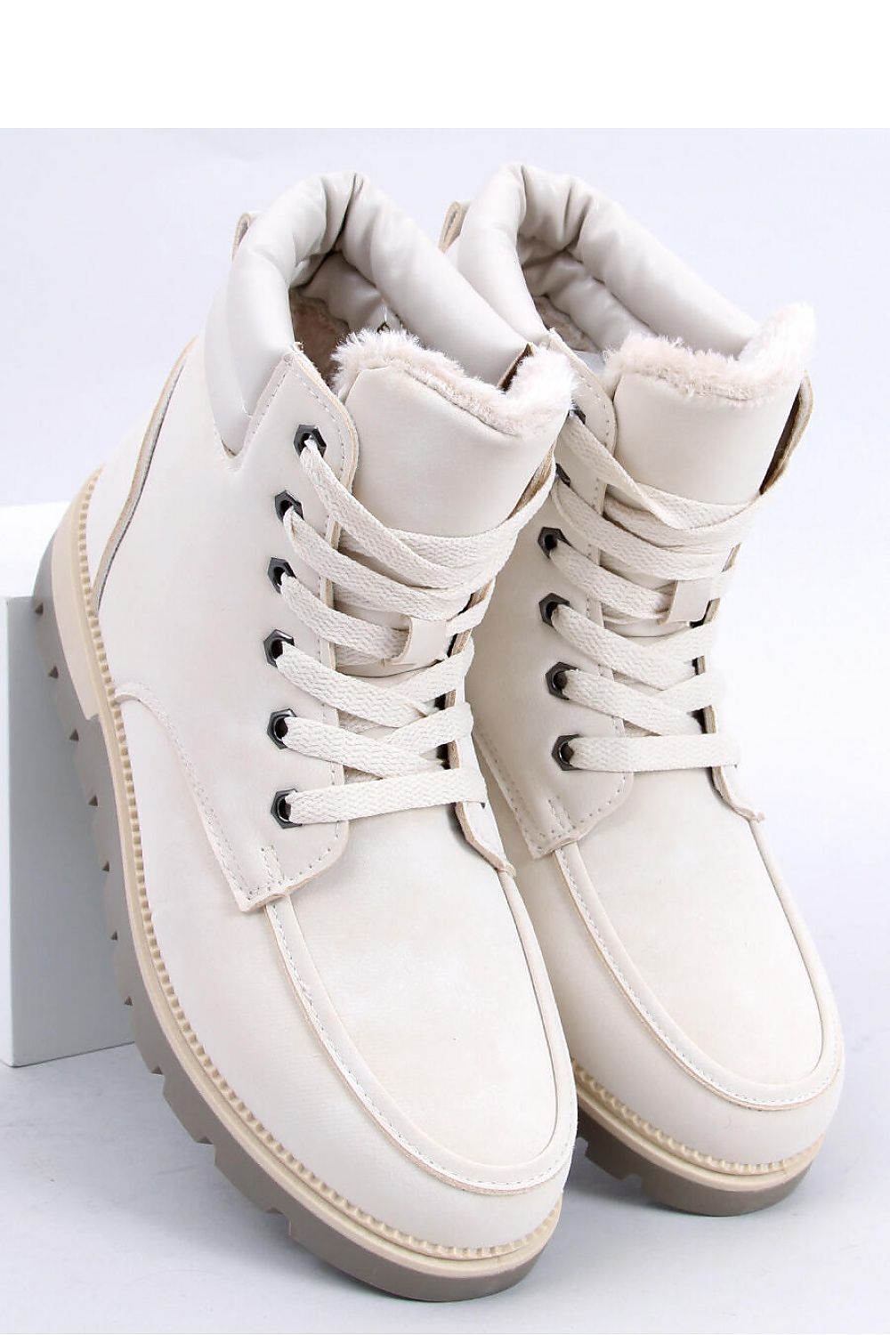  Scarpe trapper model 171644 Inello 