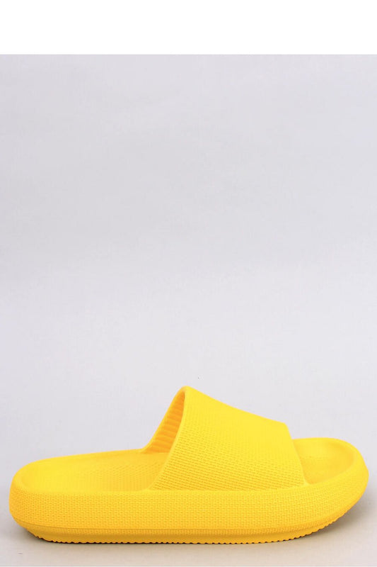  ciabatte model 180436 Inello 