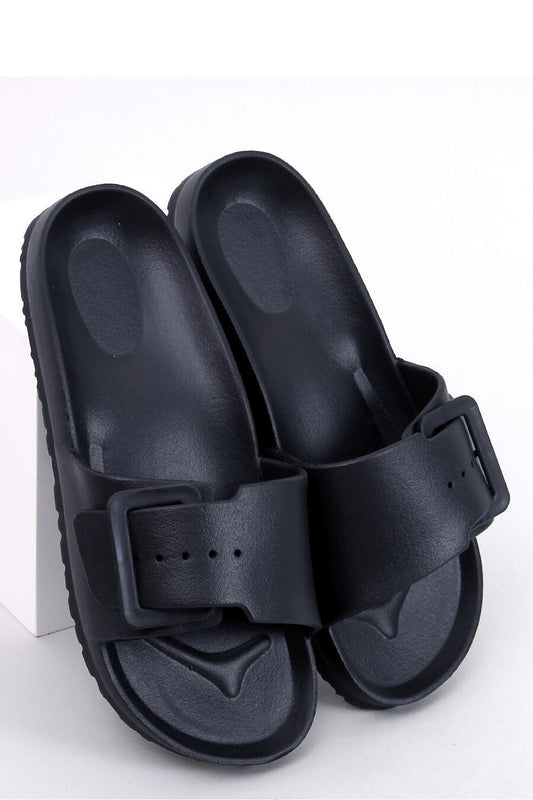  ciabatte model 180567 Inello 