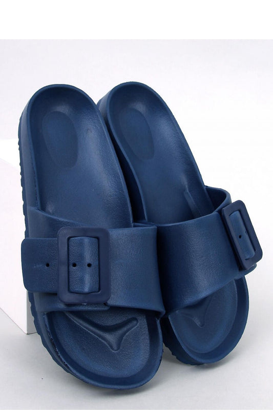  ciabatte model 180571 Inello 